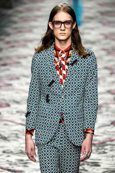 Gucci modeshow — Stockfoto