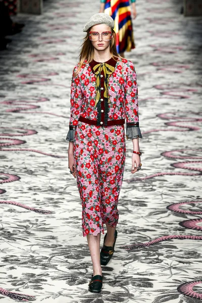 GUCCI desfile de moda —  Fotos de Stock