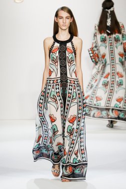 Angelo Marani fashion show