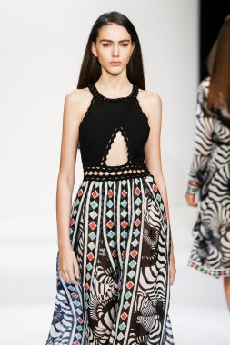 Angelo Marani fashion show