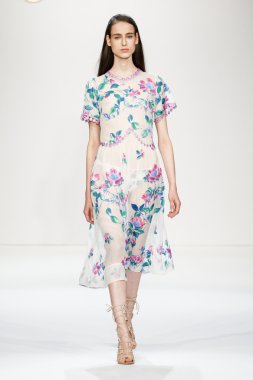 Angelo Marani fashion show
