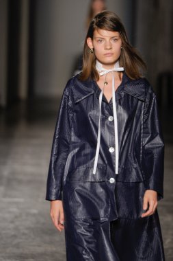 Arthur Arbesser defilesi