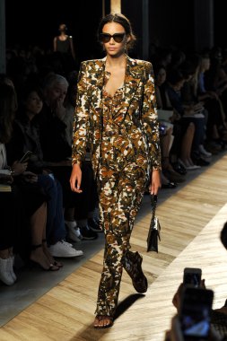 Bottega Veneta defilesi