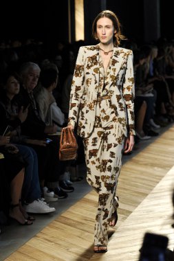 Bottega Veneta defilesi