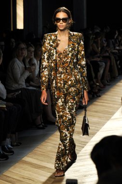 Bottega Veneta defilesi