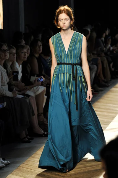 Bottega Veneta modeshow — Stockfoto