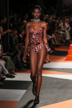 Missoni defile