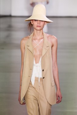 Jil Sander gösteri