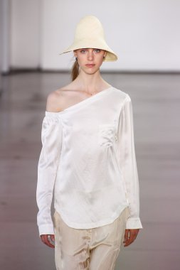 Jil Sander gösteri