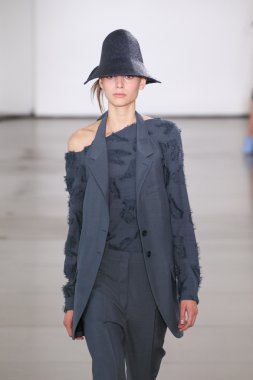 Jil Sander gösteri