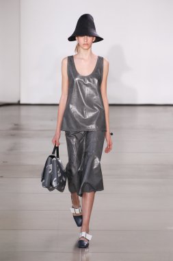 Jil Sander gösteri