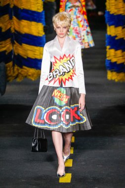 Moschino defile