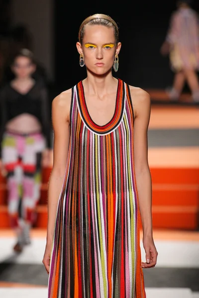 Missoni fashion show — Stock Photo, Image