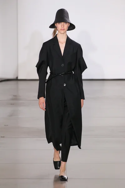 Jil Sander 显示 — 图库照片