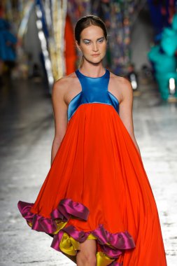 Leitmotiv fashion show