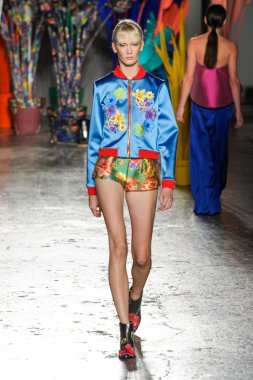Leitmotiv fashion show