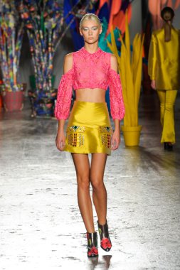 Leitmotiv fashion show