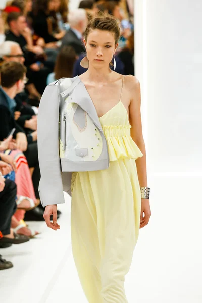 Tods fashion show — Stock Photo, Image