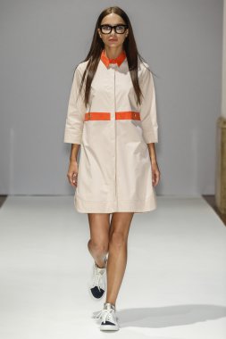 Chicca Lualdi fashion show