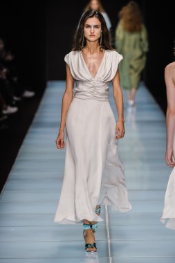 Önizleme defile