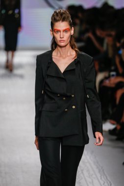 Max mara gösterisi