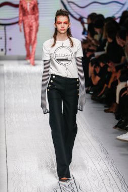Max mara gösterisi