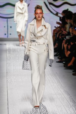 Max mara gösterisi