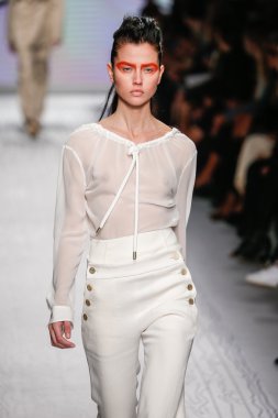 Max mara gösterisi