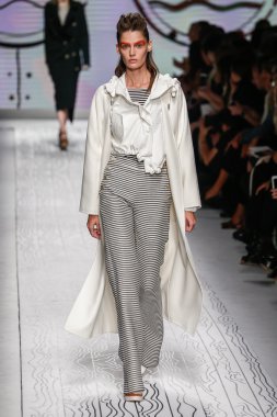 Max mara gösterisi