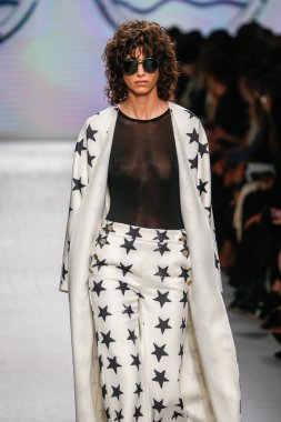 Max mara gösterisi