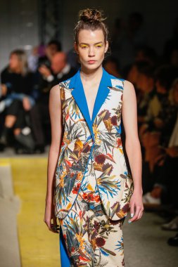 Im Isola Marras gösteri