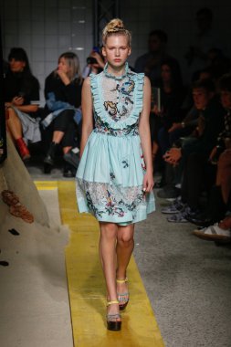 Im Isola Marras gösteri