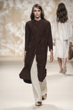 Simonetta Ravizza gösteri