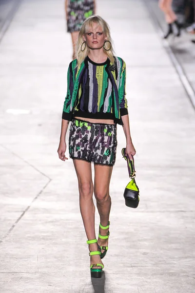 Versace desfile de moda — Foto de Stock