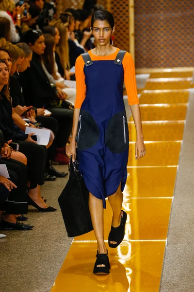 Sportmax modeshow — Stockfoto