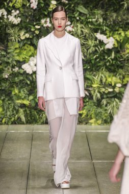 Laura Biagiotti defile