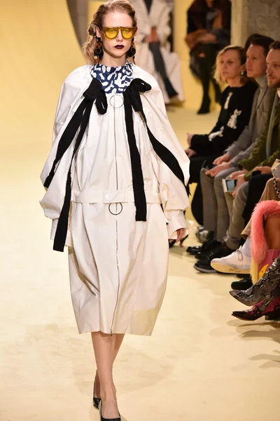 Marni modeshow — Stockfoto