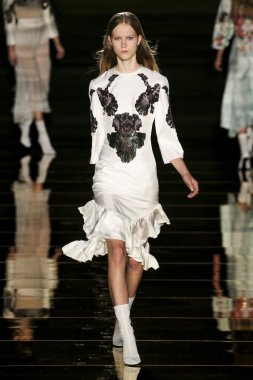 Francesco Scognamiglio göster