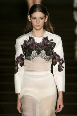 Francesco Scognamiglio göster