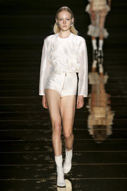 Francesco Scognamiglio göster