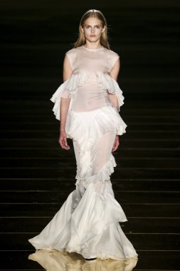 Francesco Scognamiglio göster