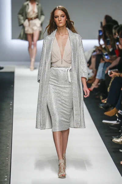 Ermanno Scervino show — Stockfoto