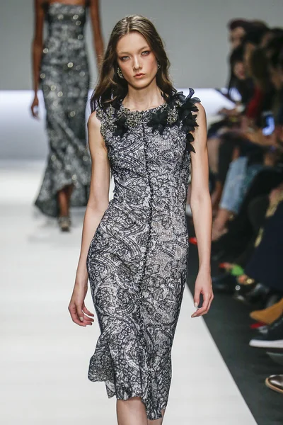 Ermanno Scervino show — Stockfoto