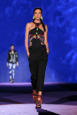 Dsquared2 defile