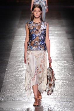 Emilio Pucci gösteri