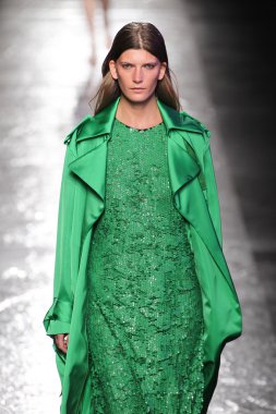 Emilio Pucci gösteri