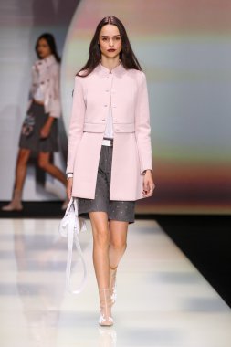 Emporio Armani gösteri