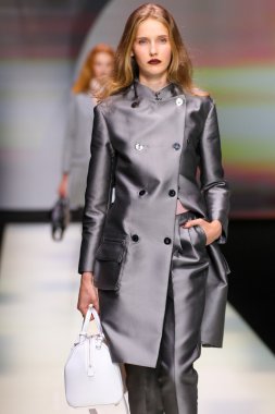 Emporio Armani gösteri