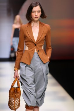 Emporio Armani gösteri