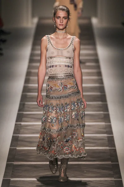 Etro defile
